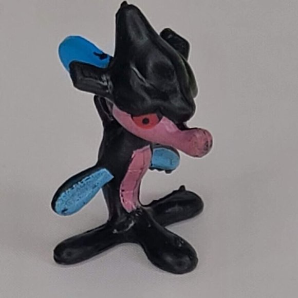 Pokemon 2000s Mini Vinyl RL Gumball Toy Miniature Size Skrelp Action Figure - Picture 2 of 7